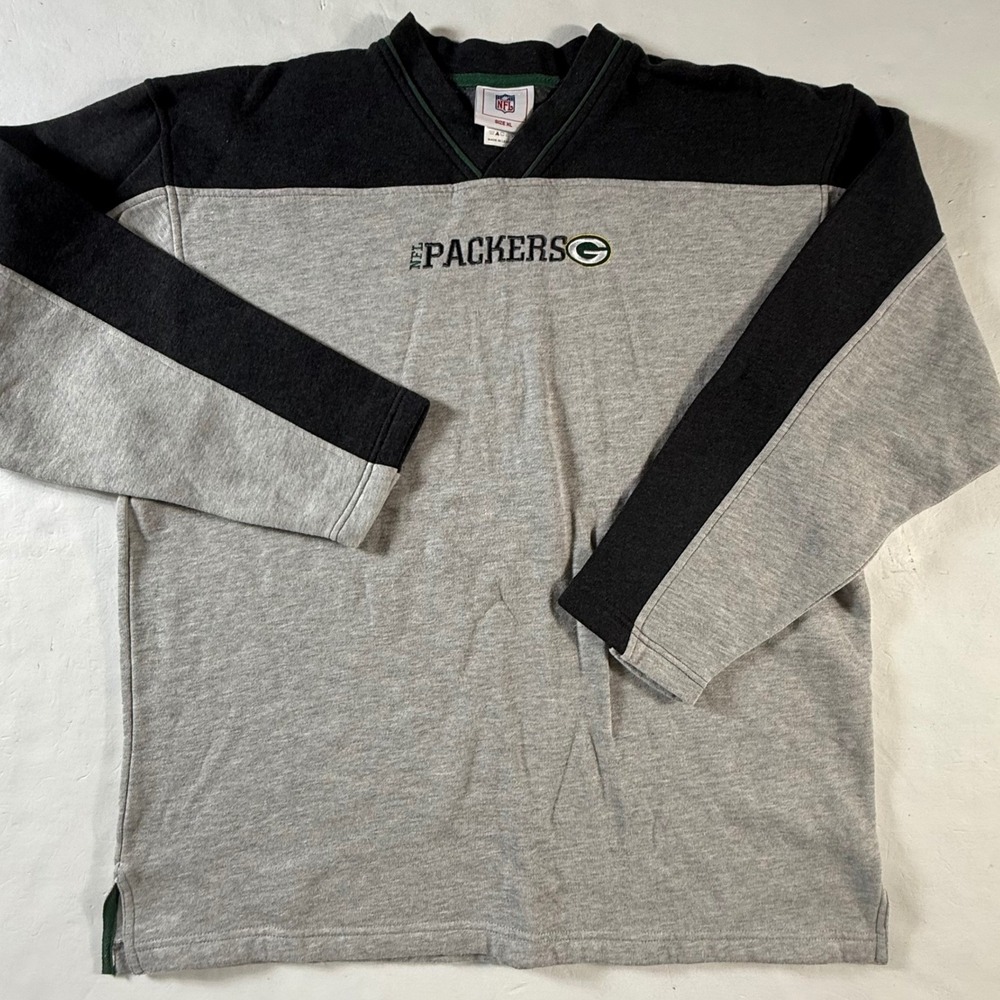 NFL Green Bay Packers Sweatshirt‎ Men's XL Gray Black Colorblock V-Neck Pullover